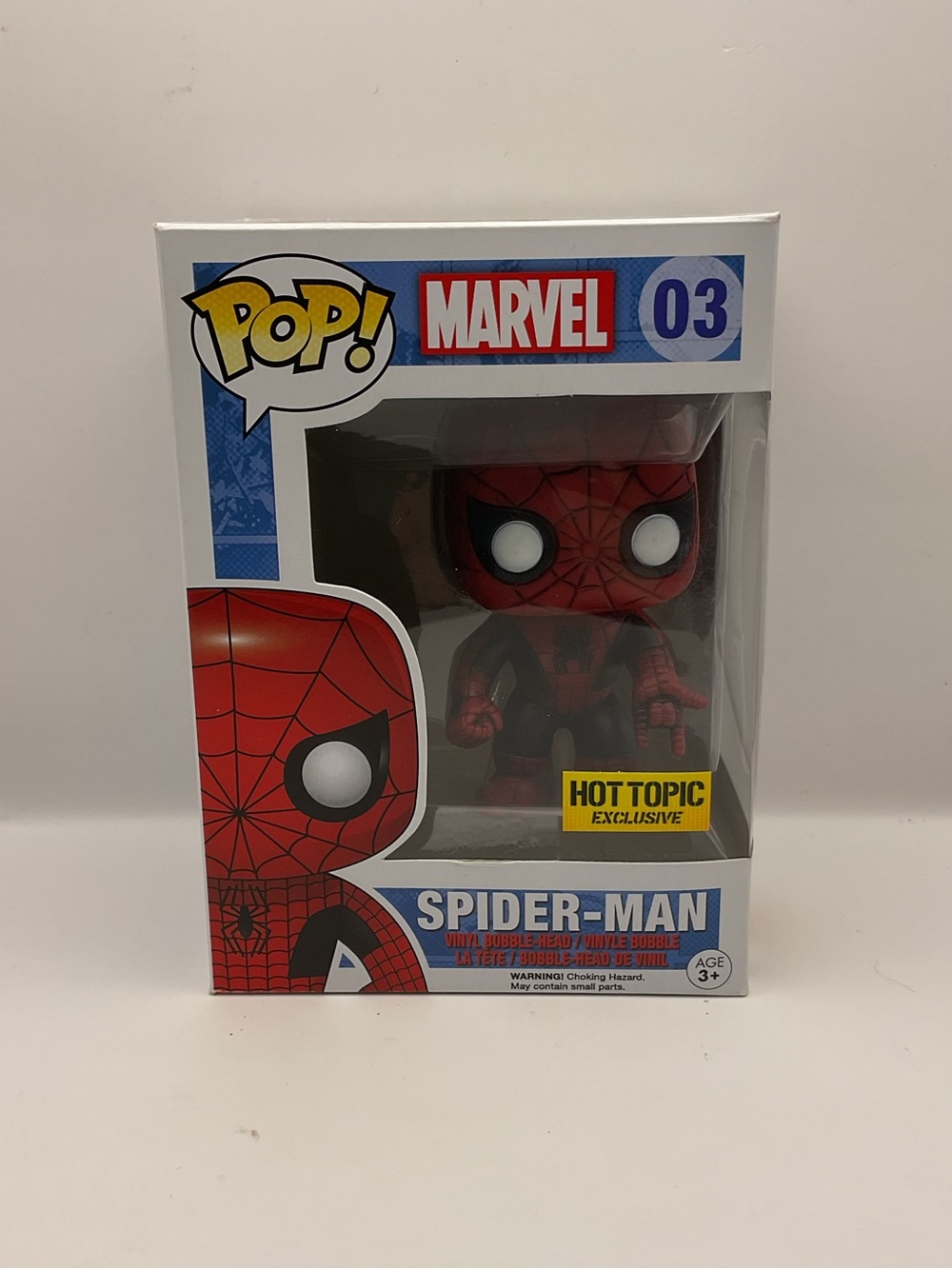 Funko Pop (03) Spider-Man Marvel Hot Topic Exclusive